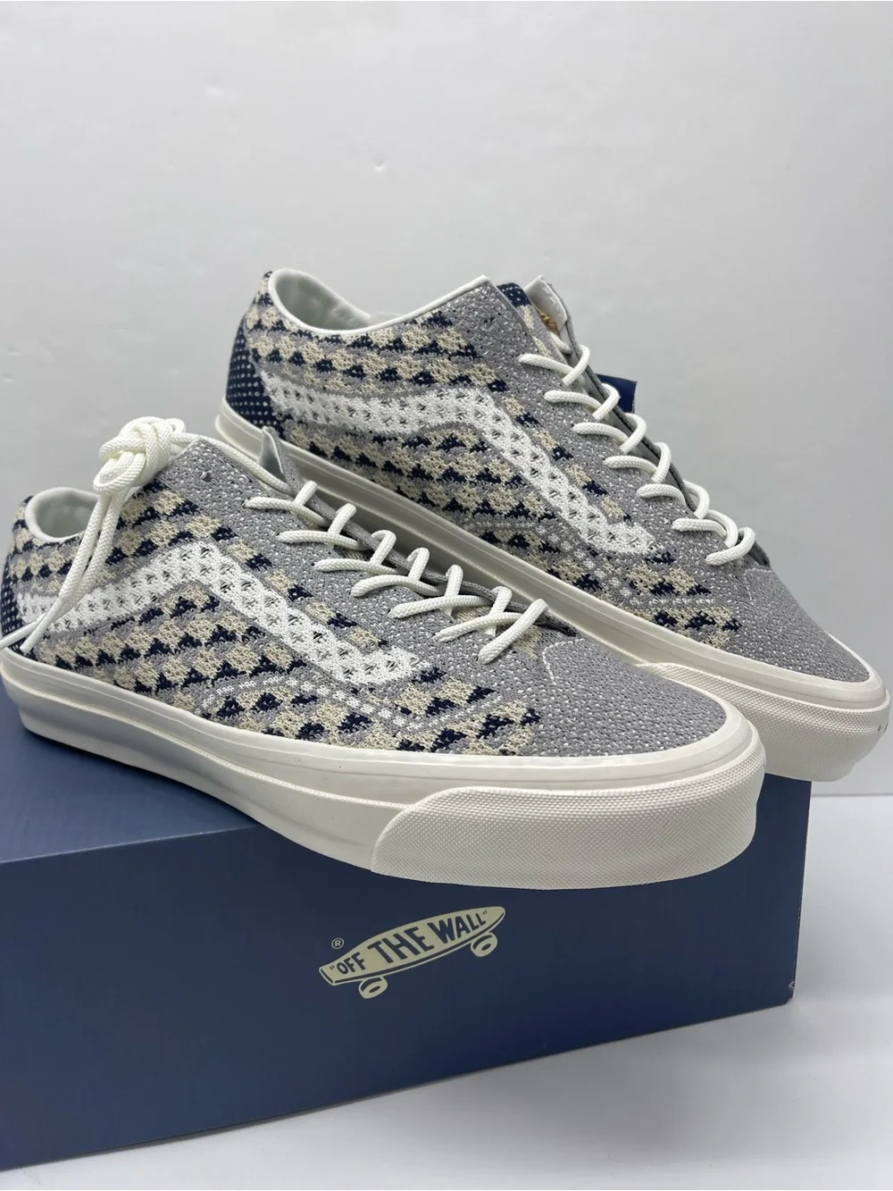 Vans LX Old Skool 36 EK Geo Check Frost Gray Knit Sneakers VN000EFK85T Men’s